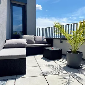  Apartment Sonnenwohnen Penthouse Direkt Bei U-bahn Und Therme Mit Anbindung Ins Zentrum Austria